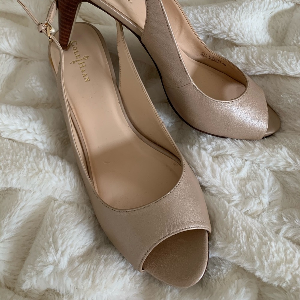 COLE HAAN Slingback Heels in Nude Leather